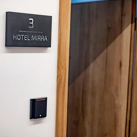 Hotel Mirra