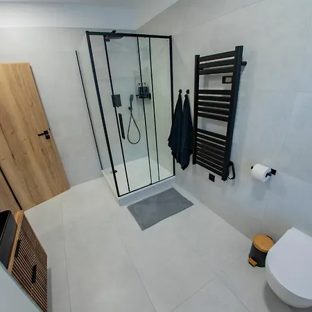 Mirra Hotel